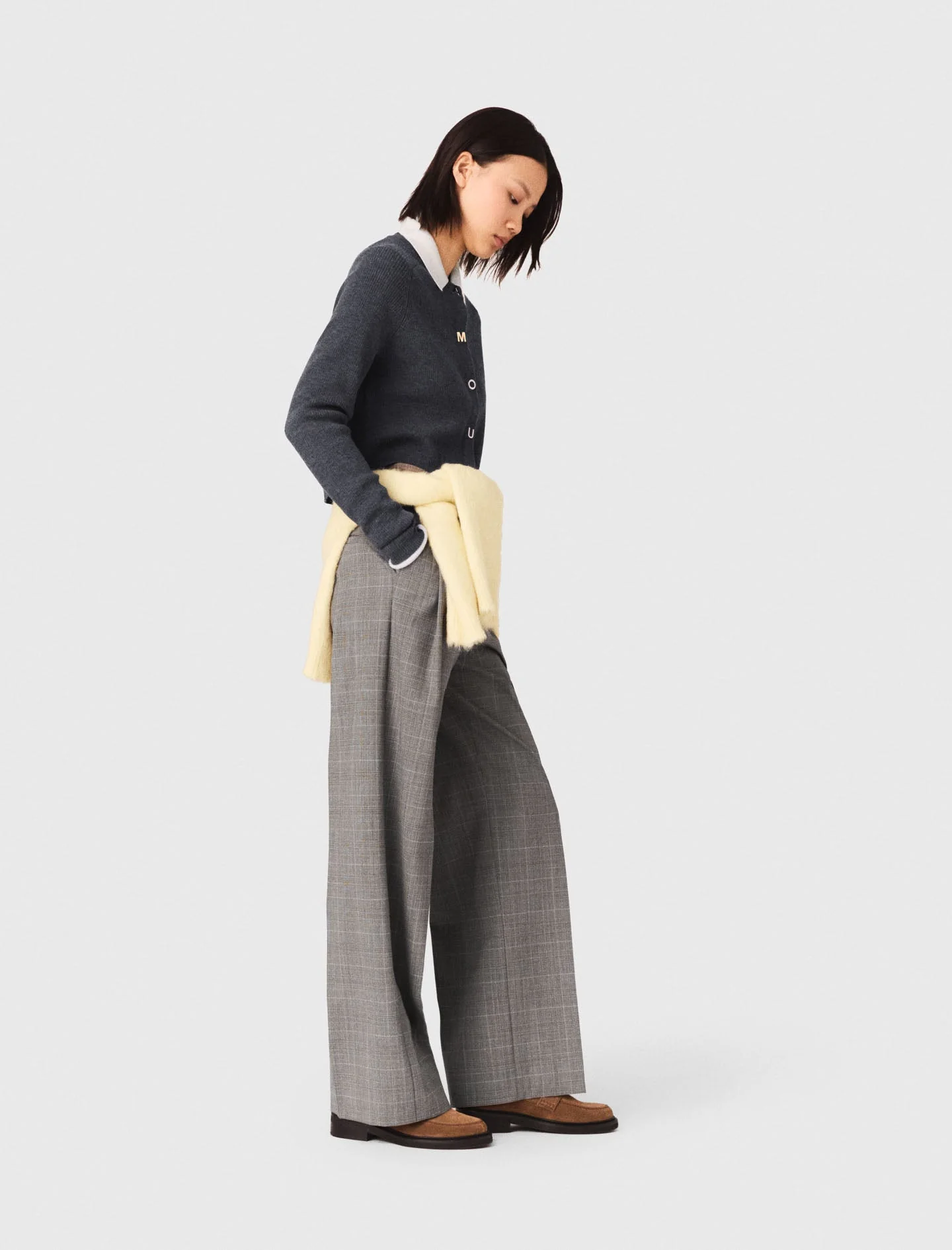Round-Neck Rib Knit Cardigan Grey - Image 3
